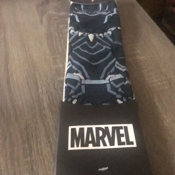 Marvel black panther character socks. - Picture 3 of 9